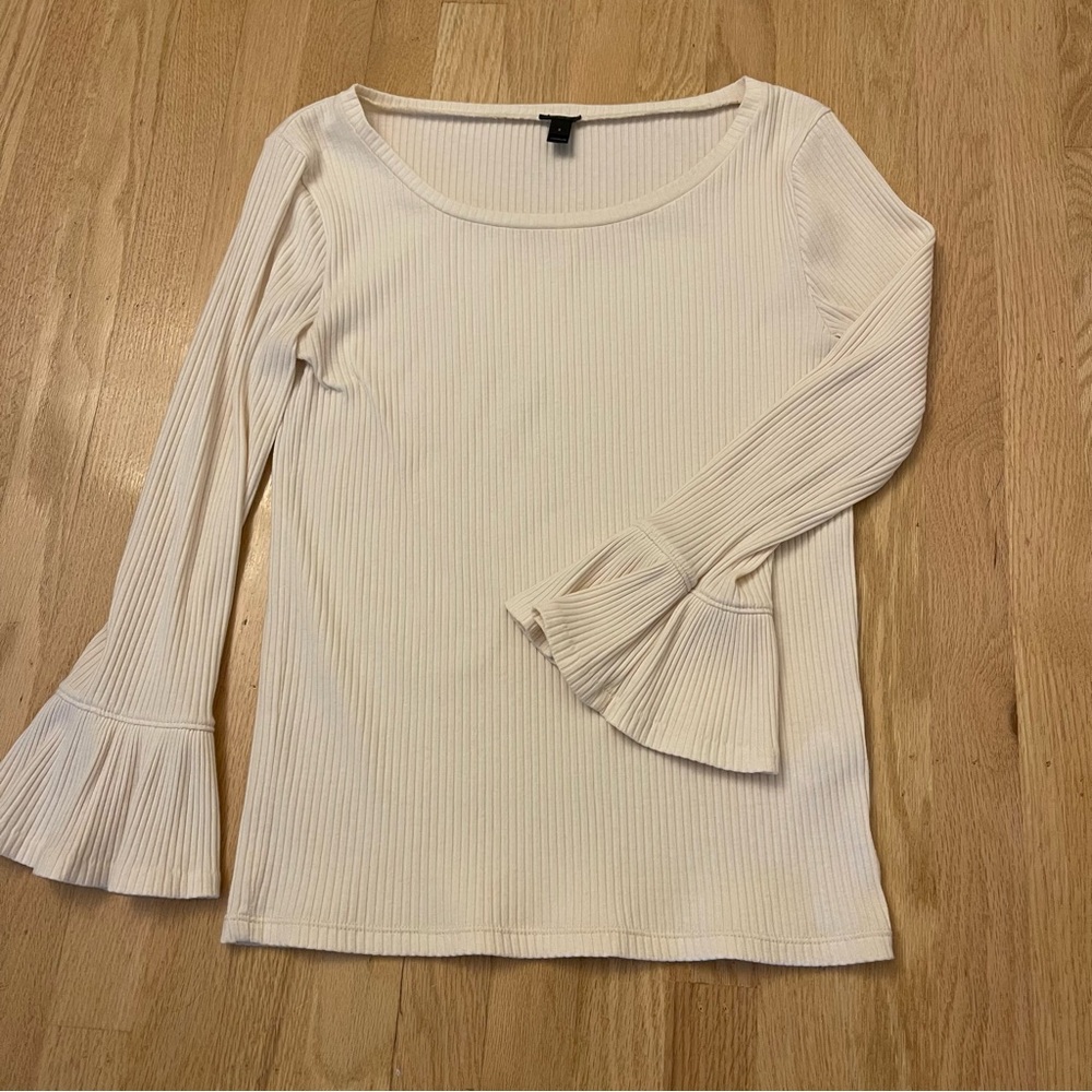 Jcrew ivory ribbed flare sleeve top